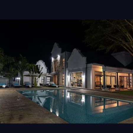 Ezulwini Villa Hotel Harare Exteriér fotografie
